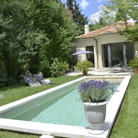 Cezanne Villa *